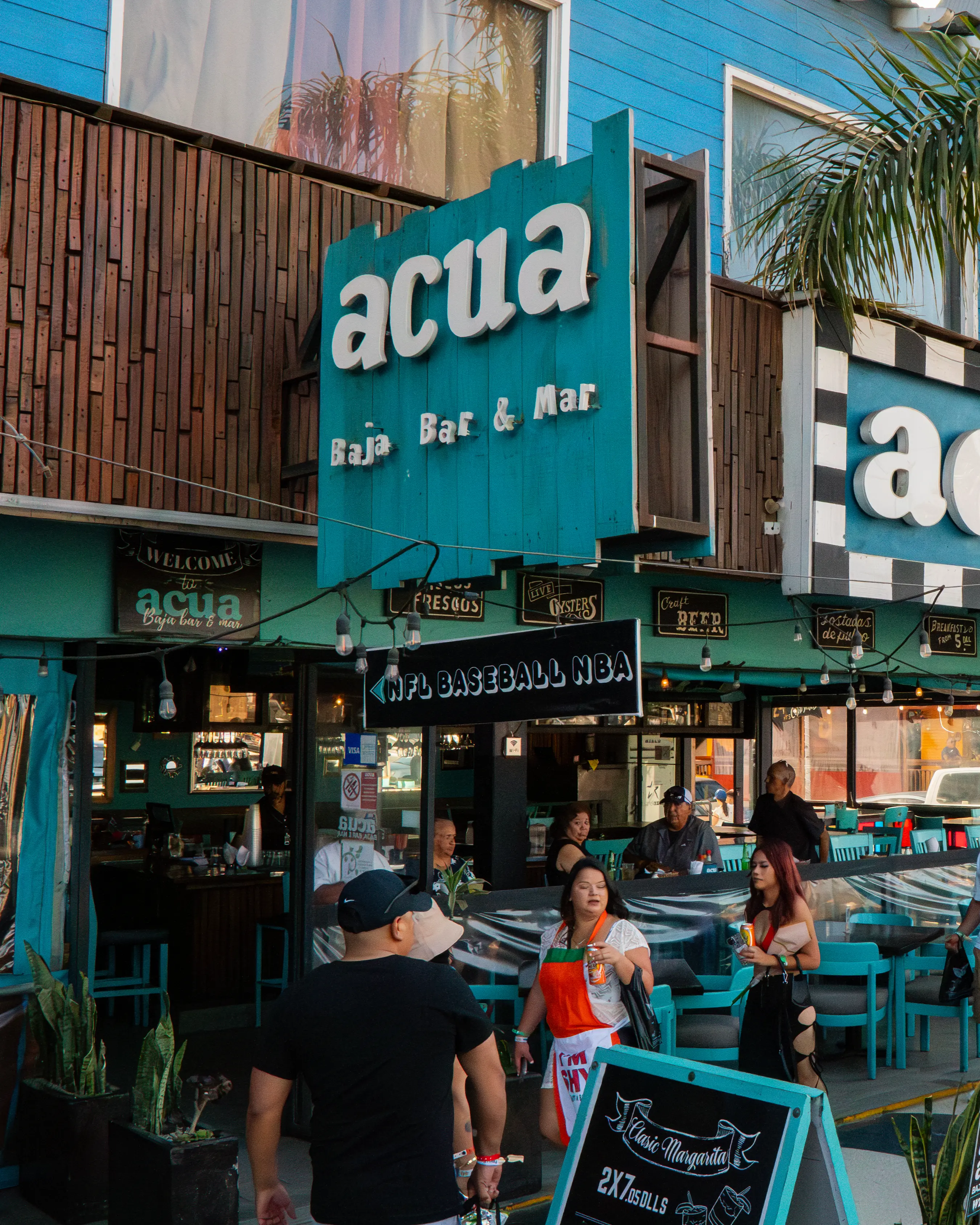 Acua Street Sight